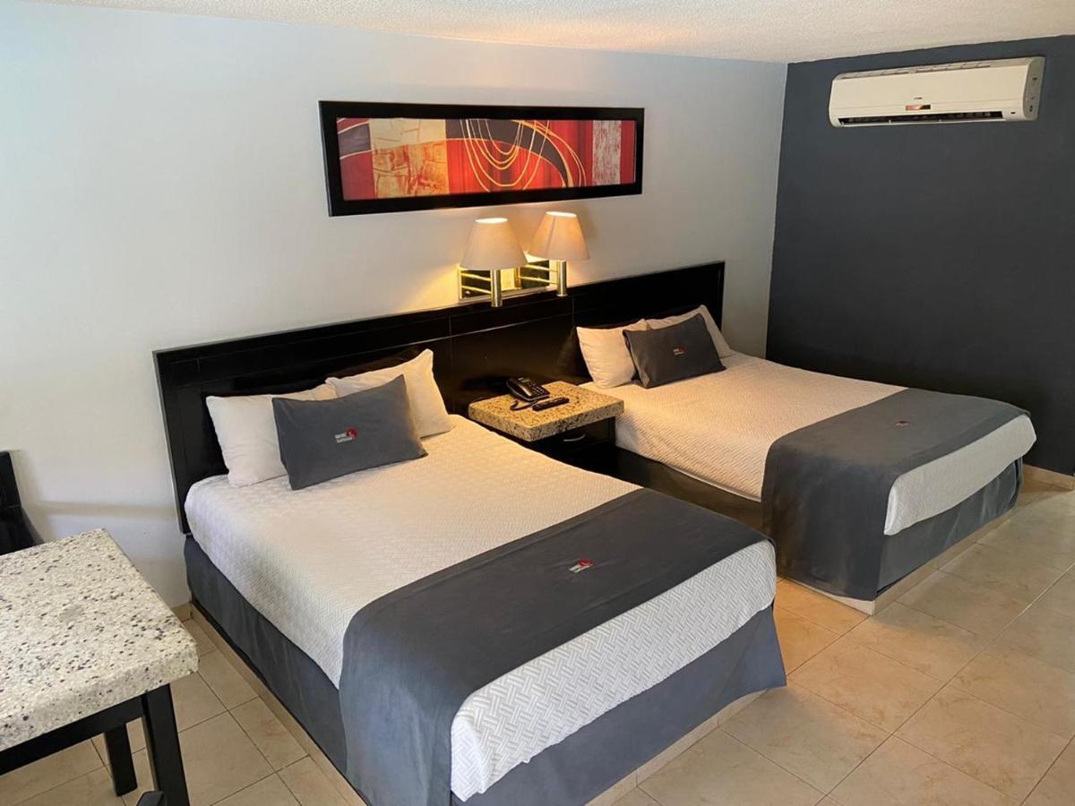 Hotel La Finca Hermosillo Eksteriør billede